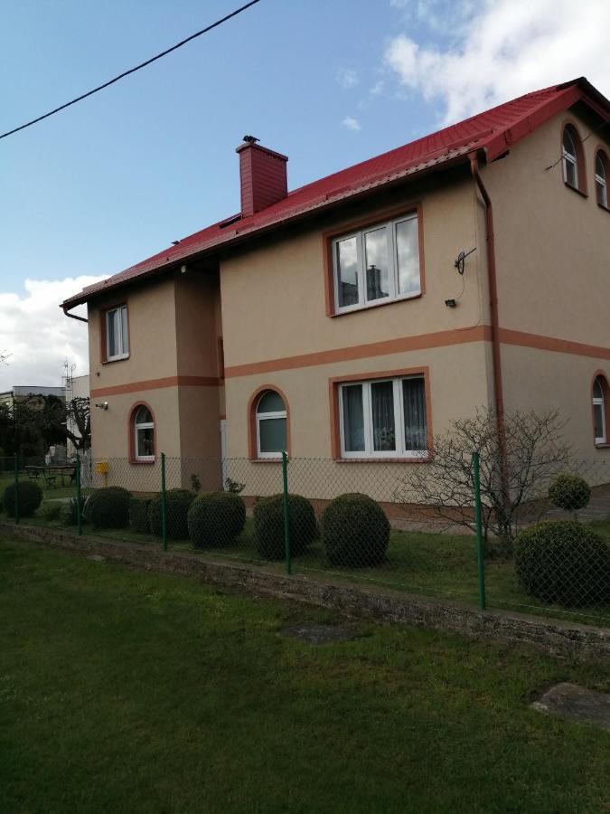 Roza Daire Zelistrzewo Dış mekan fotoğraf